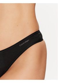 Calvin Klein Underwear Komplet 3 par stringów 000QD5217E Czarny. Kolor: czarny. Materiał: bawełna