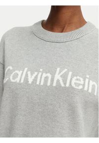 Calvin Klein Jeans Sweter LV044G313G Szary jasny Regular Fit. Kolor: szary. Materiał: bawełna #4