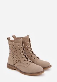 Born2be - Ciemnobeżowe Ażurowe Botki Skórzane Adeis. Okazja: na co dzień. Kolor: beżowy. Materiał: skóra. Wzór: ażurowy. Styl: casual #7