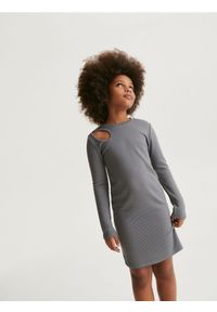 Reserved - Prążkowana sukienka z ozdobnym wycięciem - ciemnoszary. Kolor: szary. Materiał: prążkowany #1