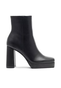 Botki DeeZee. Kolor: czarny #1