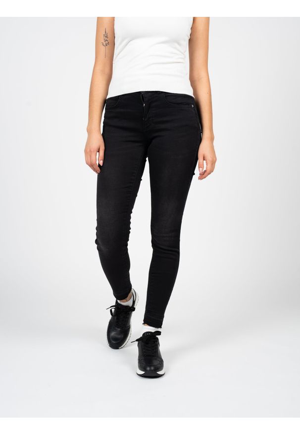 Guess Jeansy "Skinny" | W2RA34 D4KC2 | Kobieta | Czarny. Okazja: na co dzień. Stan: podwyższony. Kolor: czarny. Styl: elegancki, rockowy, casual