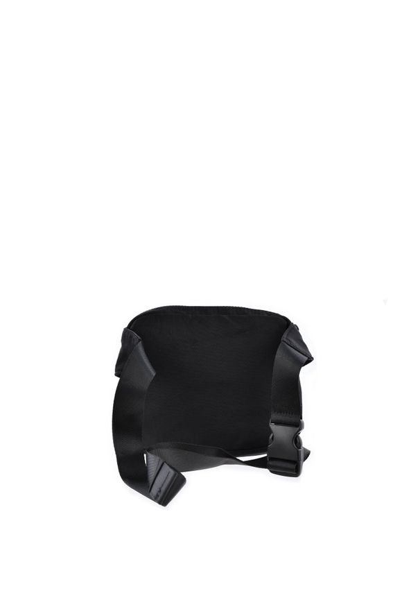 Big Star Accessories - Torba damska Big Star, materiał tekstylny w czarnym kolorze z kompaktową konstrukcją regulowanym paskiem z klamrą oraz zamykanymi kieszeniami na zame. Kolor: czarny. Styl: elegancki, casual