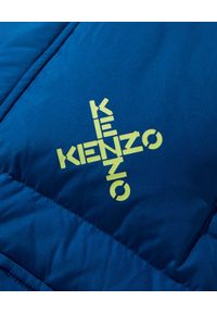 Kenzo - KENZO - Niebieska kurtka z kapturem Sport. Typ kołnierza: kaptur. Kolor: niebieski. Materiał: puch, syntetyk. Długość: długie. Wzór: aplikacja. Styl: sportowy