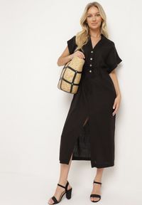 Born2be - Czarna Bawełniana Sukienka z Koszulową Górą i Ściągaczem w Talii Vikleta. Okazja: na co dzień. Typ kołnierza: dekolt w kształcie V. Kolor: czarny. Materiał: bawełna. Typ sukienki: koszulowe. Styl: casual, klasyczny #4