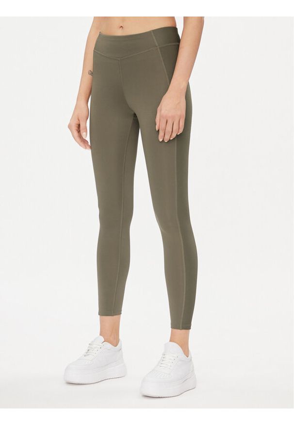 Reebok Legginsy Yoga Performance IM4048 Zielony Fitted Fit. Kolor: zielony. Materiał: syntetyk