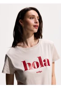 Reserved - Bawełniany t-shirt z nadrukiem - beżowy. Kolor: beżowy. Materiał: bawełna. Wzór: nadruk #1