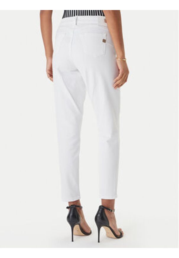 Fracomina Jeansy FP26SV8000W61501 Biały Slim Fit. Kolor: biały