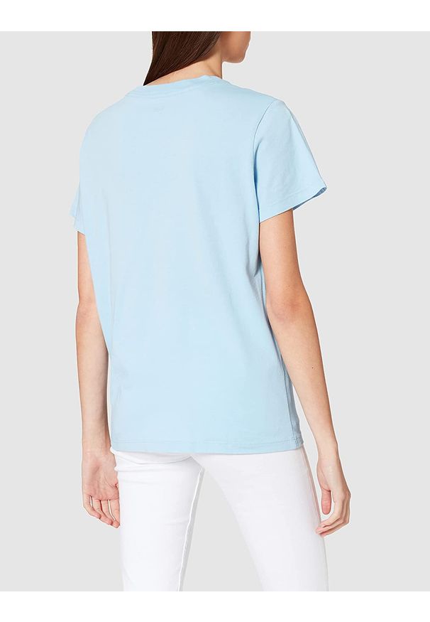 Lee - LEE EMBLEM TEE DAMSKI T-SHIRT KOSZULKA Z KRÓTKIM RĘKAWEM SKY BLUE L42GEPLM 112109339. Długość rękawa: krótki rękaw. Długość: krótkie