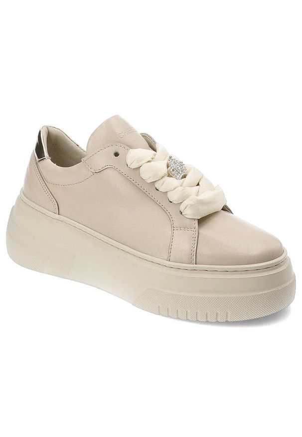 CheBello - Beżowe Sneakersy Chebello Modne Buty Damskie. Okazja: na co dzień. Kolor: beżowy. Materiał: jeans, skóra. Szerokość cholewki: normalna. Wzór: gładki, kwiaty, aplikacja. Obcas: na platformie
