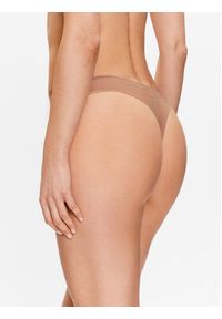 Chantelle Stringi Soft Stretch C26490 Beżowy. Kolor: beżowy. Materiał: syntetyk