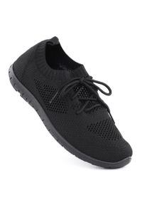 NEWS - Buty sportowe damskie siateczkowe wsuwane czarne News 1020. Zapięcie: bez zapięcia. Kolor: czarny. Materiał: materiał. Szerokość cholewki: normalna #1