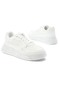 Big-Star - Białe Klasyczne Sneakersy Damskie Big Star. Okazja: na co dzień, na spacer. Zapięcie: sznurówki. Kolor: biały. Materiał: syntetyk, materiał. Sport: turystyka piesza