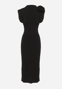 Born2be - Czarna Sukienka Midi Dopasowana z Ozdobną Broszką w Kształcie Kwiatka Agnolia. Kolor: czarny. Wzór: kwiaty. Styl: klasyczny. Długość: midi #2