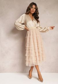 Renee - Beżowa Spódnica Maxi z Rozkloszowanym Dołem Zdobiona Tiulowymi Falbankami Hadlie. Kolor: beżowy. Materiał: tiul. Wzór: aplikacja