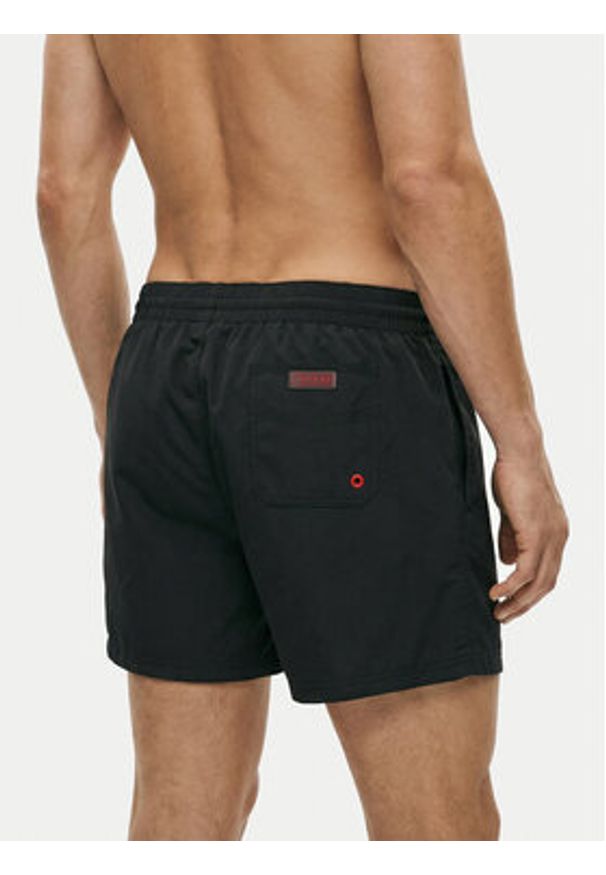 Guess Szorty kąpielowe F6GT25 WG282 SHORT Czarny Regular Fit. Kolor: czarny. Materiał: syntetyk