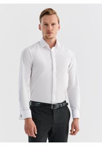 Pako Lorente - PAKO LORENTE – Koszula męska ODO P000B-1X-407-B-S. Typ kołnierza: kołnierzyk klasyczny. Materiał: bawełna, poliester. Długość rękawa: długi rękaw. Długość: długie. Wzór: gładki. Styl: klasyczny, elegancki #1