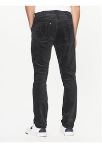 Wrangler Spodnie materiałowe Larston 112341461 Czarny Slim Fit. Kolor: czarny. Materiał: bawełna