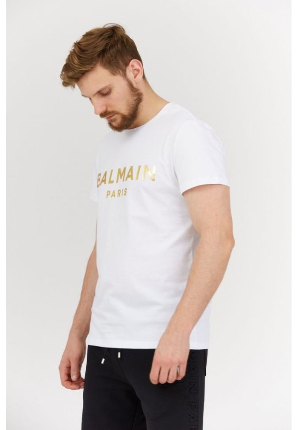 Balmain - BALMAIN Biały t-shirt męski ze złotym logo, Rozmiar M. Kolor: biały