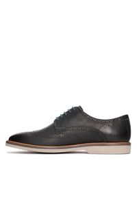 Clarks Półbuty Atticus LT Limit 26172501 Czarny. Kolor: czarny. Materiał: skóra