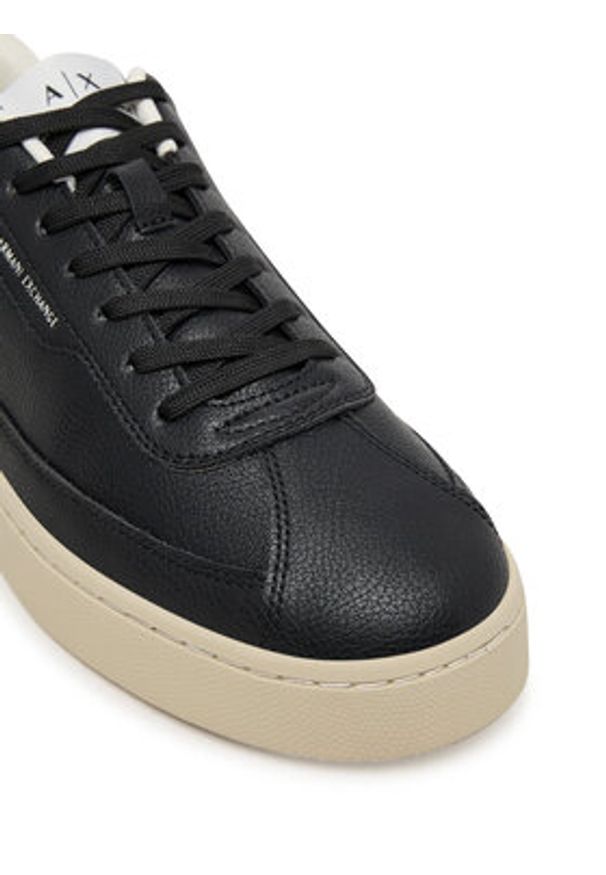 Armani Exchange Sneakersy XM001689 AF17351 UC001 Czarny. Kolor: czarny. Materiał: skóra
