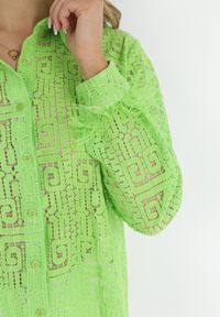 Born2be - Zielona Koronkowa Koszula z Piórkami Przy Rękawach Coile. Kolor: zielony. Materiał: koronka. Styl: elegancki #3