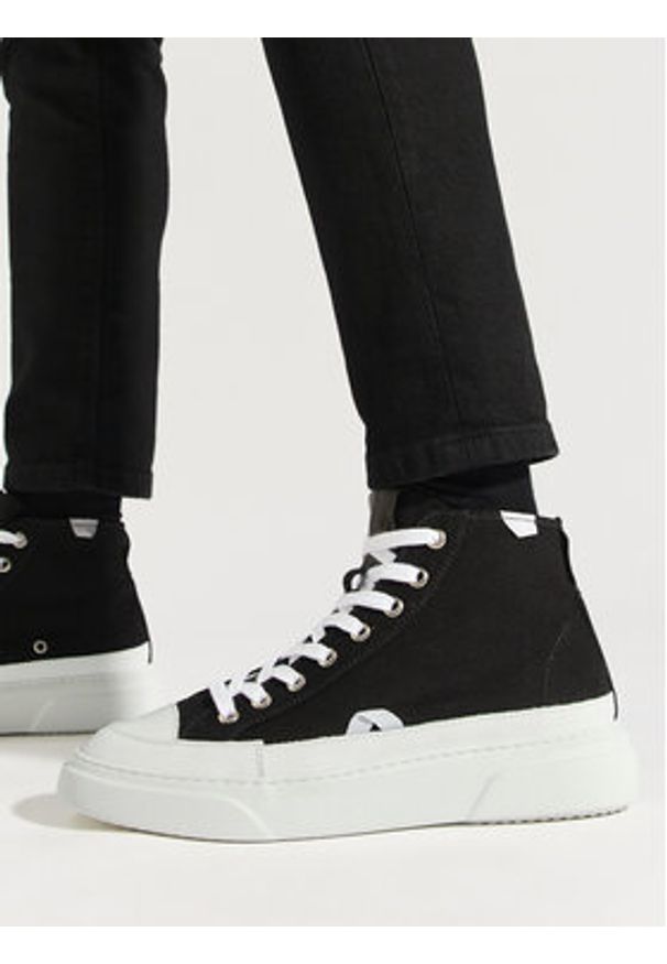 Inuikii Sneakersy Canvas Lex High 50103-991 Czarny. Kolor: czarny. Materiał: materiał