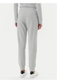 EA7 Emporio Armani Spodnie dresowe 7W000096 AF12473 O8002 Szary Regular Fit. Kolor: szary. Materiał: bawełna