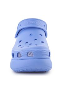 Chodaki Crocs Classic Crush Clog W 207521-5Q6 niebieskie. Kolor: niebieski. Materiał: materiał. Obcas: na platformie #3