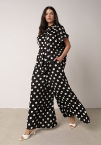 Born2be - Czarny Komplet w Kropki Bluzka z Wiązaniem przy Dekolcie i Szerokie Spodnie Chrirla. Kolor: czarny. Wzór: kropki #6