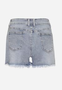 Born2be - Jasnoniebieskie Szorty Jeansowe z Bawełny w Kropki z Wysokim Stanem Folelira. Stan: podwyższony. Kolor: niebieski. Materiał: bawełna, jeans. Długość: krótkie. Wzór: kropki. Sezon: lato. Styl: klasyczny #3