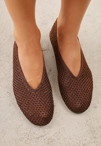 Renee - Brązowe Balerinki VICES z Plecioną Cholewką Mahala. Okazja: na co dzień. Kolor: brązowy. Szerokość cholewki: normalna. Styl: boho, casual, elegancki #1