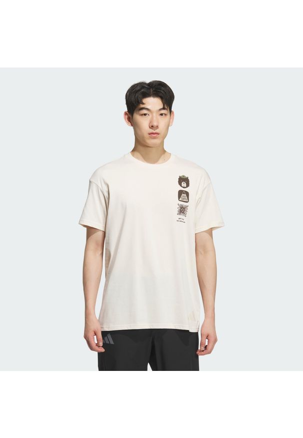 Adidas - Koszulka Multi Graphic. Kolor: biały. Sport: turystyka piesza