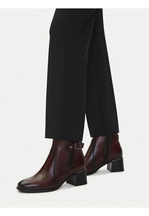 Lasocki Botki CEO-WB-THESSA-32 Bordowy. Kolor: czerwony. Materiał: skóra