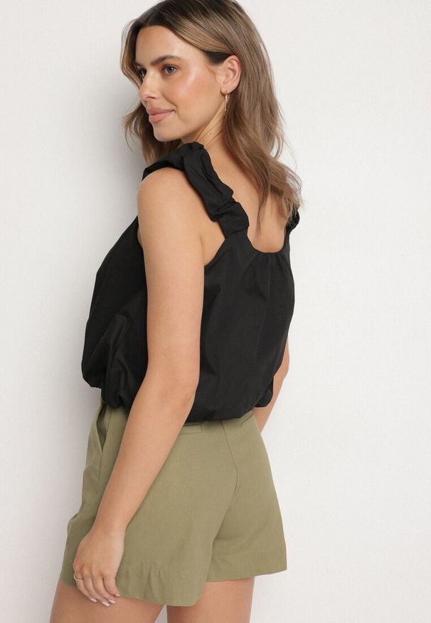 Born2be - Czarny Bufiasty Top z Bawełny na Ramiączkach z Marszczeniem Sepoliva. Okazja: na co dzień, na spotkanie biznesowe, do pracy. Kolor: czarny. Materiał: bawełna. Długość rękawa: na ramiączkach. Styl: biznesowy, casual, elegancki, klasyczny