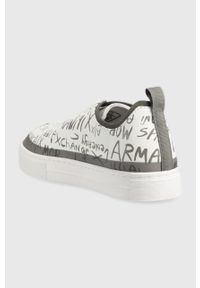 Armani Exchange sneakersy kolor biały. Nosek buta: okrągły. Zapięcie: sznurówki. Kolor: biały. Materiał: guma #5