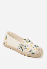 Renee - Beżowe Espadryle Ozdobione Kwiatowym Haftem i Plecionką Kiranth. Okazja: na co dzień. Kolor: beżowy. Materiał: jeans. Wzór: aplikacja, haft, kwiaty. Sezon: lato. Styl: casual, elegancki #3