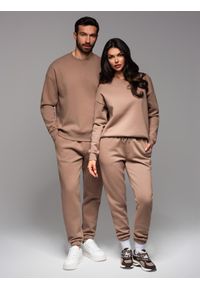 Ombre Clothing - Komplet dresowy UNISEX w stylu athleisure ze spodniami i bluzą - brązowy V16 - Rozmiar: XL/XXL. Okazja: do domu. Kolor: brązowy. Materiał: dresówka. Wzór: aplikacja #7