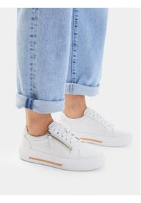 Clarks Sneakersy Hollyrose Zip 26185917 Biały. Kolor: biały. Materiał: skóra #7
