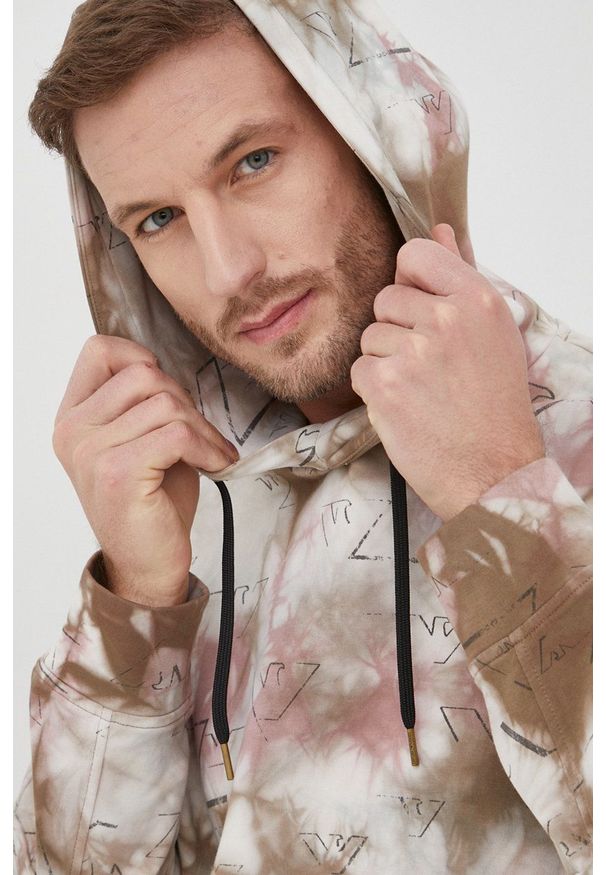 Emporio Armani bluza męska z kapturem wzorzysta. Typ kołnierza: kaptur. Materiał: dzianina