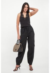 Twinset Milano - Top damski prążkowany z koronką TWINSET. Materiał: prążkowany, koronka. Wzór: koronka #4