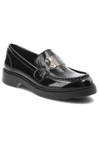 Czarne Mokasyny Nessi Wygodne Obuwie Damskie. Kolor: czarny. Materiał: lakier, skóra. Styl: elegancki