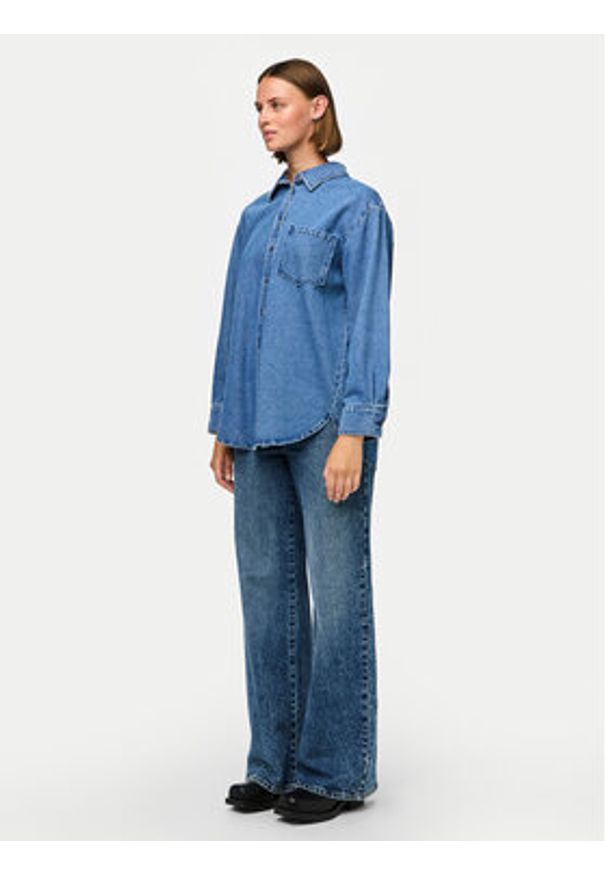 Pieces Koszula jeansowa 17150991 Niebieski Oversize. Kolor: niebieski. Materiał: bawełna