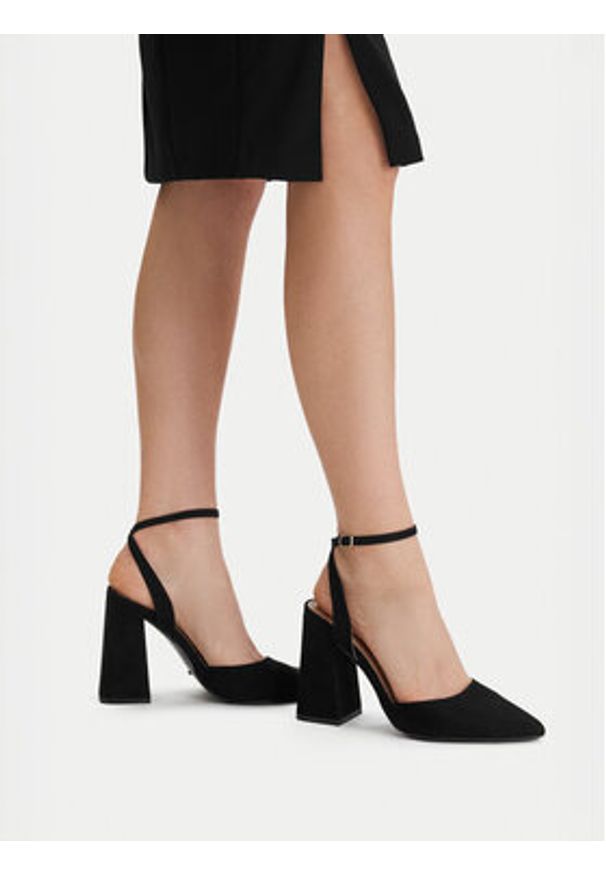 DeeZee Czółenka CEO-CD25-039-1 Czarny. Kolor: czarny. Materiał: materiał