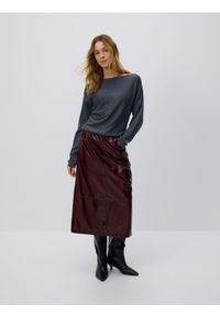 Reserved - Sweter z błyszczącą aplikacją - ciemnoszary. Kolor: szary. Materiał: wełna, dzianina. Wzór: aplikacja