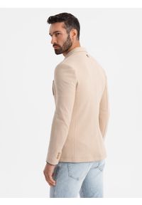 Ombre Clothing - Męska marynarka SLIM z dzianiny o subtelnej strukturze – beżowa V5 - Rozmiar: L. Okazja: do pracy. Kolor: beżowy. Materiał: dzianina. Wzór: kolorowy. Styl: klasyczny #6