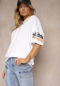 Renee - Biała Koszulka T-shirt Oversize z Nadrukiem z Elastycznej Bawełny Taralise. Kolor: biały. Materiał: bawełna. Wzór: nadruk. Sezon: lato #5