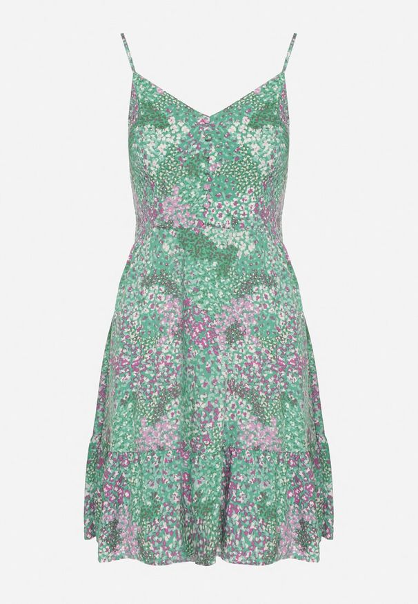 Born2be - Zielona Sukienka z Wiskozy na Ramiączkach z Gumką w Pasie i Ozdobnymi Guzikami Narulla. Kolor: zielony. Materiał: wiskoza. Długość rękawa: na ramiączkach. Sezon: lato