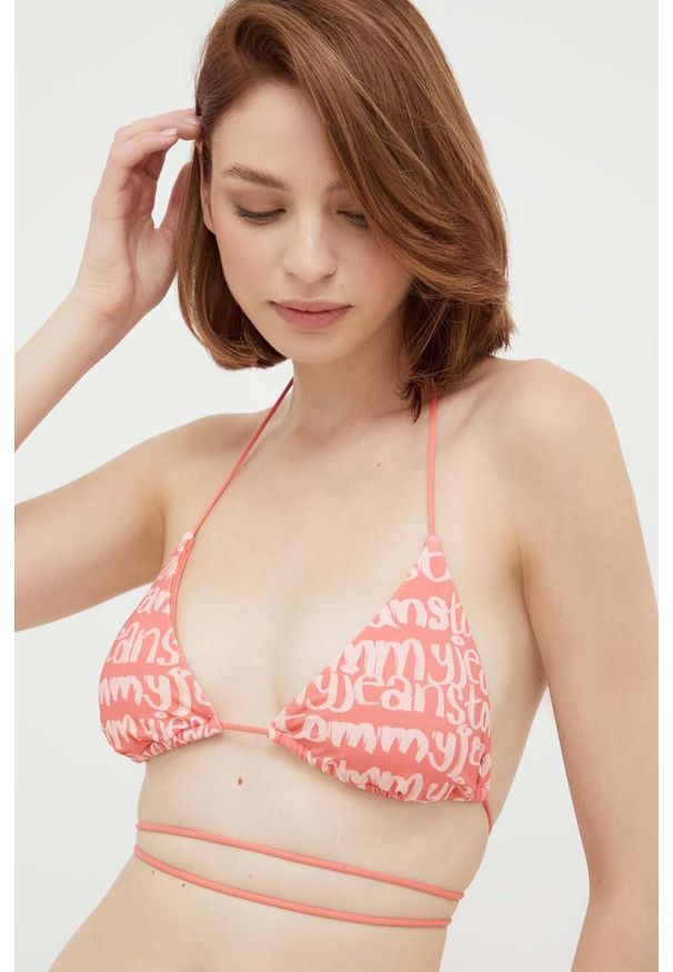 TOMMY HILFIGER - Tommy Hilfiger biustonosz kąpielowy kolor pomarańczowy lekko usztywniona miseczka. Kolor: pomarańczowy. Materiał: materiał