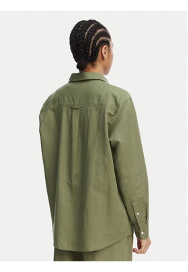 Tommy Jeans Koszula DW0DW22209 Zielony Relaxed Fit. Kolor: zielony. Materiał: len